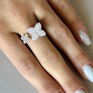 Flower ring A915